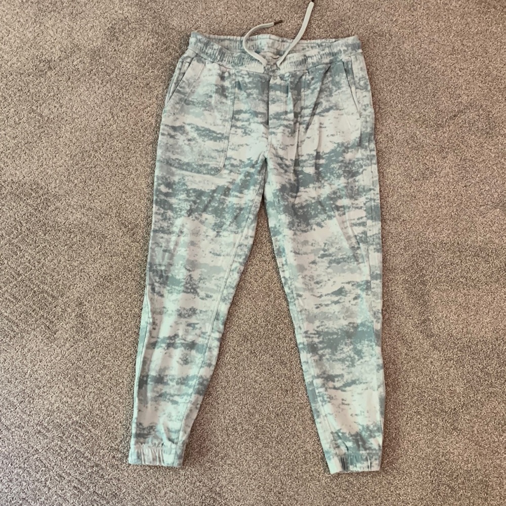 Athleta Farallon Joggers Sz M